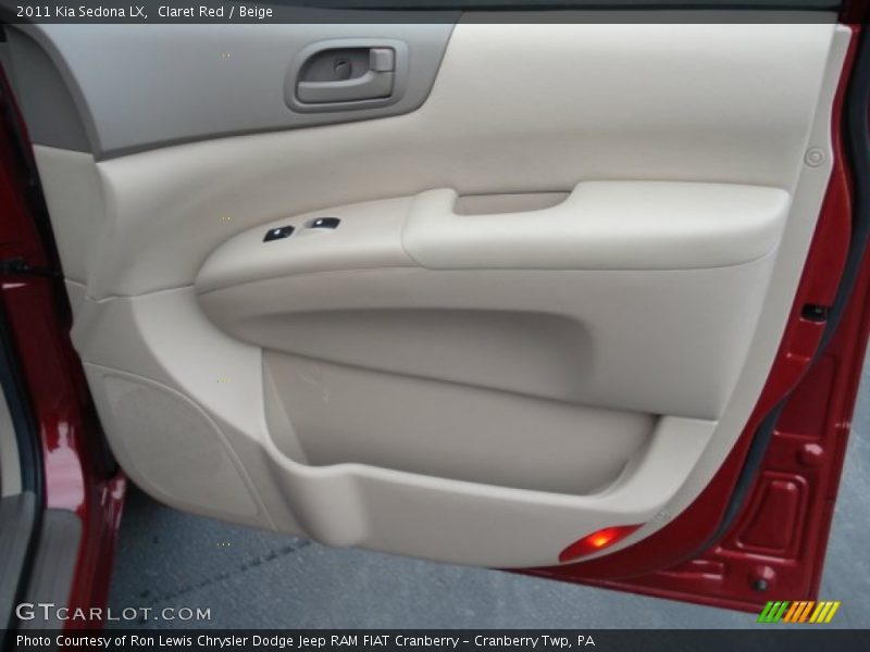 Claret Red / Beige 2011 Kia Sedona LX