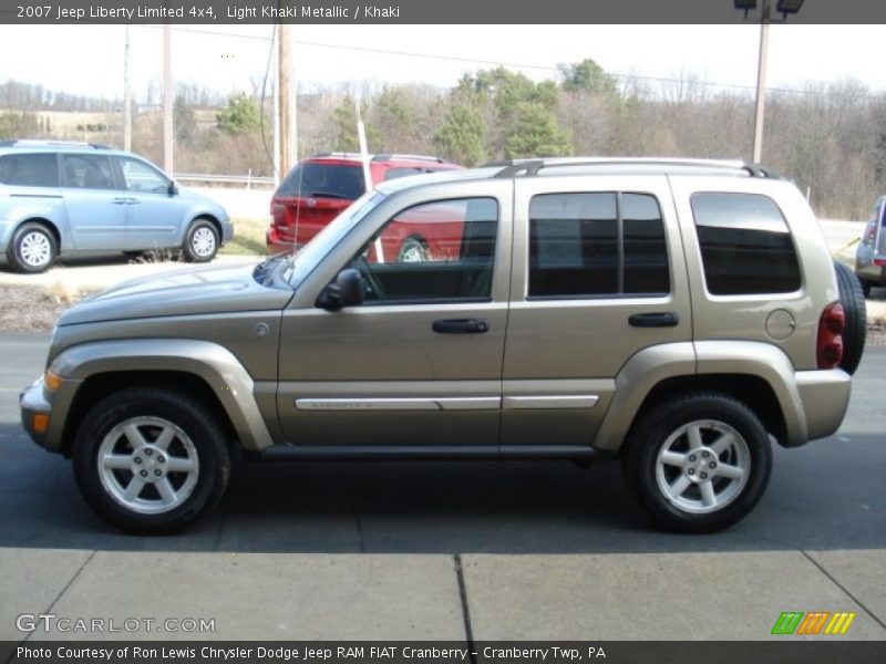 Light Khaki Metallic / Khaki 2007 Jeep Liberty Limited 4x4
