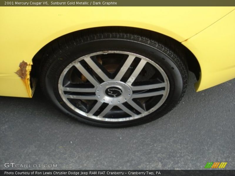 Sunburst Gold Metallic / Dark Graphite 2001 Mercury Cougar V6