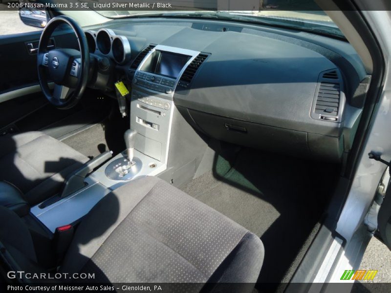 Liquid Silver Metallic / Black 2006 Nissan Maxima 3.5 SE
