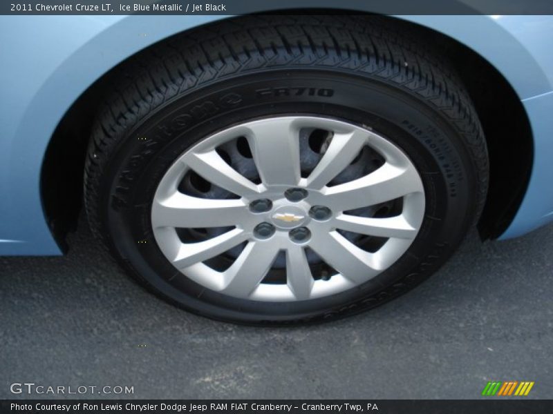 Ice Blue Metallic / Jet Black 2011 Chevrolet Cruze LT