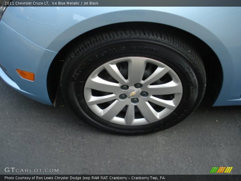 Ice Blue Metallic / Jet Black 2011 Chevrolet Cruze LT