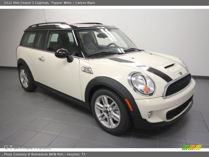 Pepper White / Carbon Black 2012 Mini Cooper S Clubman