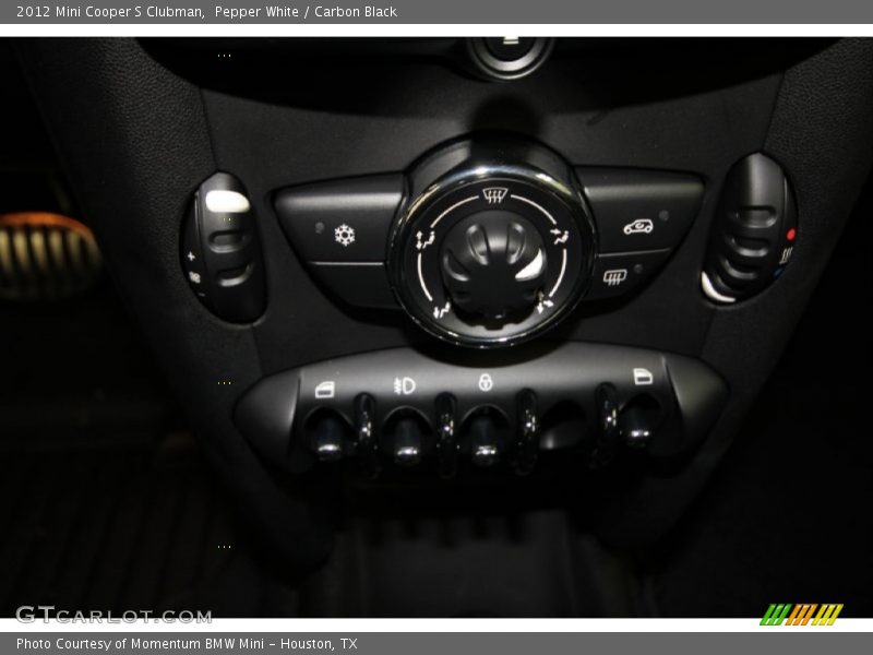 Pepper White / Carbon Black 2012 Mini Cooper S Clubman