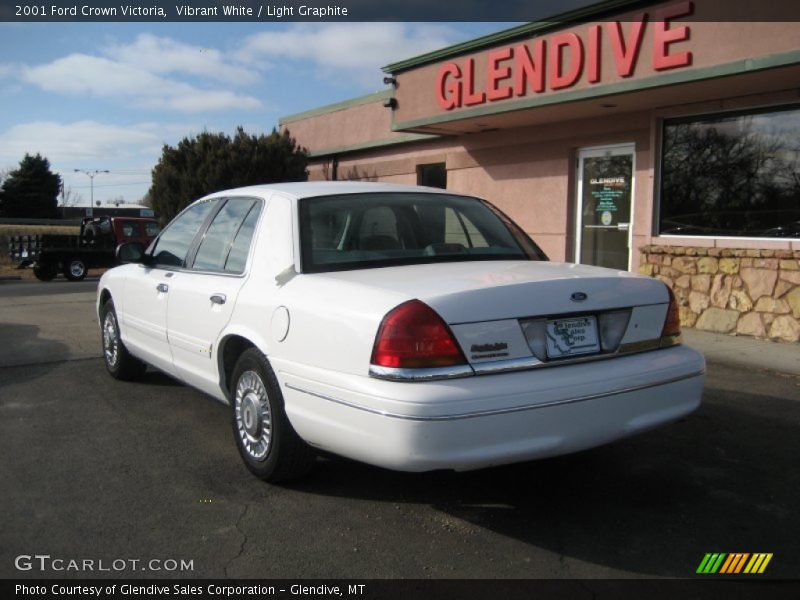 Vibrant White / Light Graphite 2001 Ford Crown Victoria