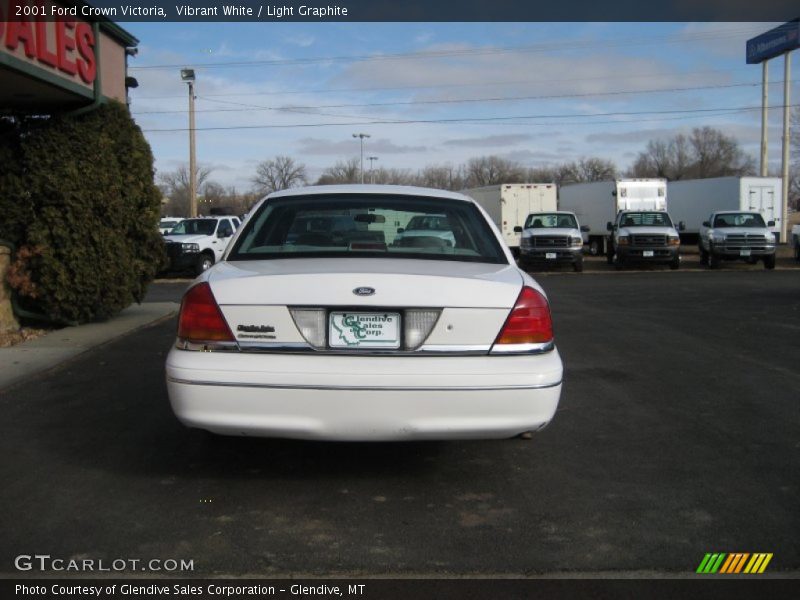 Vibrant White / Light Graphite 2001 Ford Crown Victoria