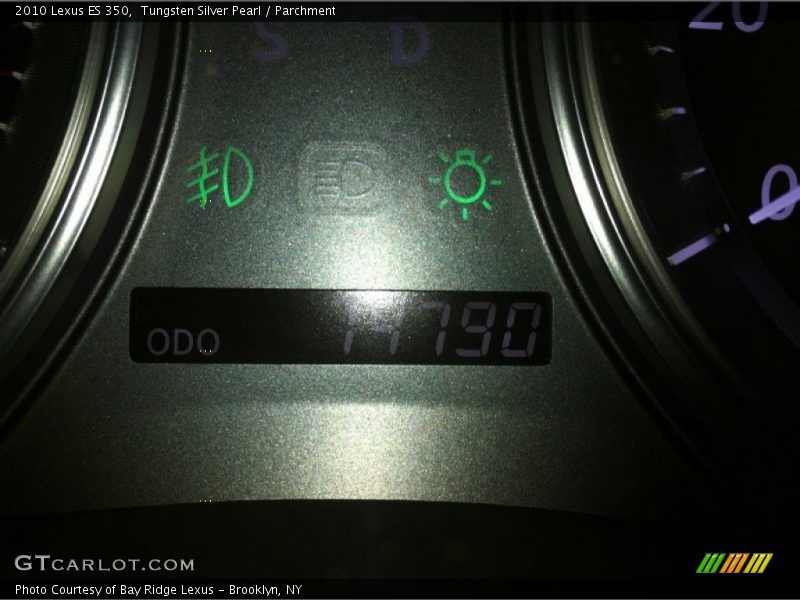 Tungsten Silver Pearl / Parchment 2010 Lexus ES 350