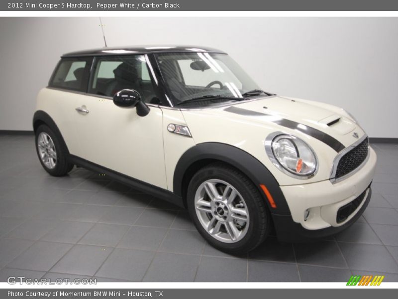 Pepper White / Carbon Black 2012 Mini Cooper S Hardtop