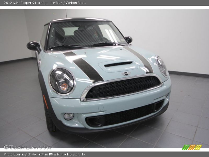 Ice Blue / Carbon Black 2012 Mini Cooper S Hardtop
