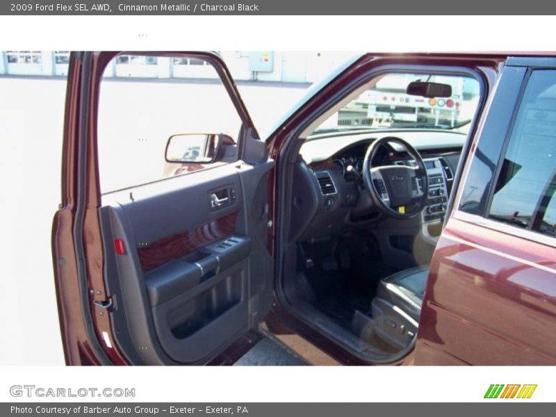 Cinnamon Metallic / Charcoal Black 2009 Ford Flex SEL AWD