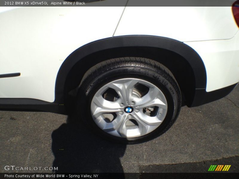 Alpine White / Black 2012 BMW X5 xDrive50i