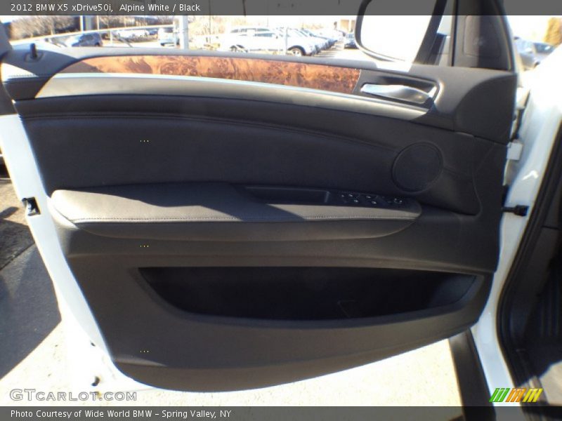 Alpine White / Black 2012 BMW X5 xDrive50i