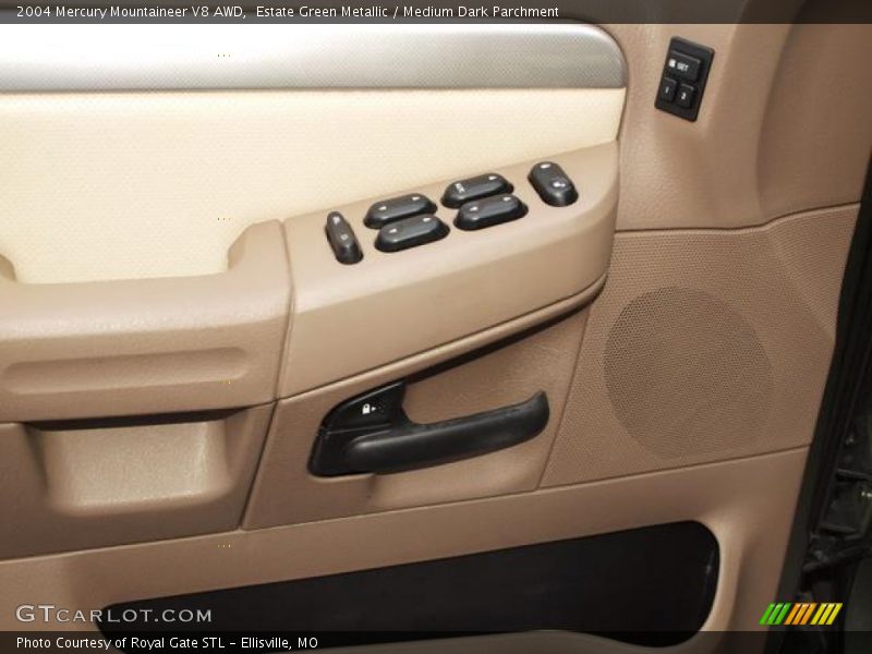Estate Green Metallic / Medium Dark Parchment 2004 Mercury Mountaineer V8 AWD