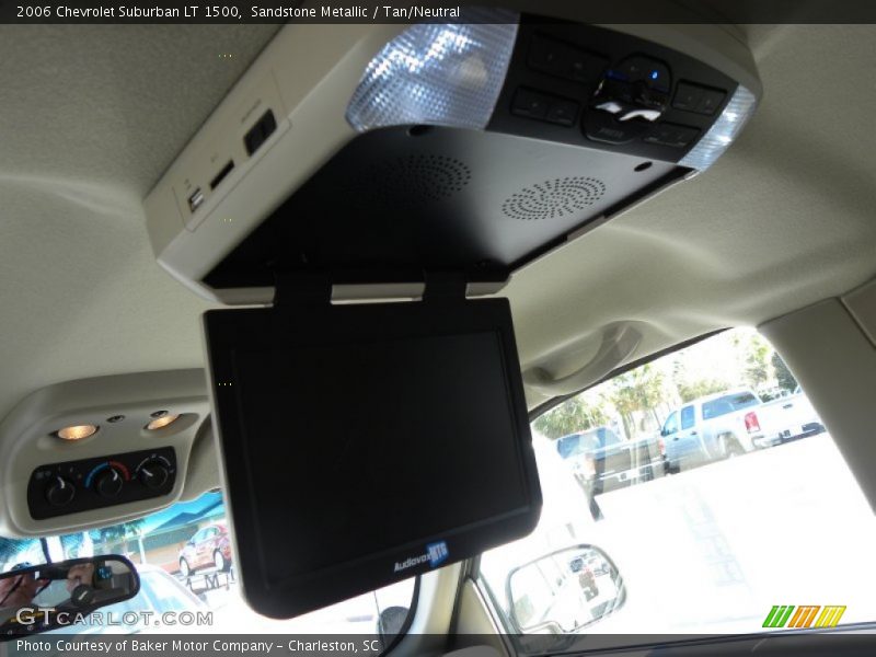 Sandstone Metallic / Tan/Neutral 2006 Chevrolet Suburban LT 1500