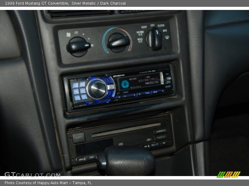 Controls of 1999 Mustang GT Convertible