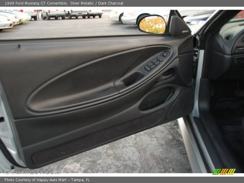 Door Panel of 1999 Mustang GT Convertible