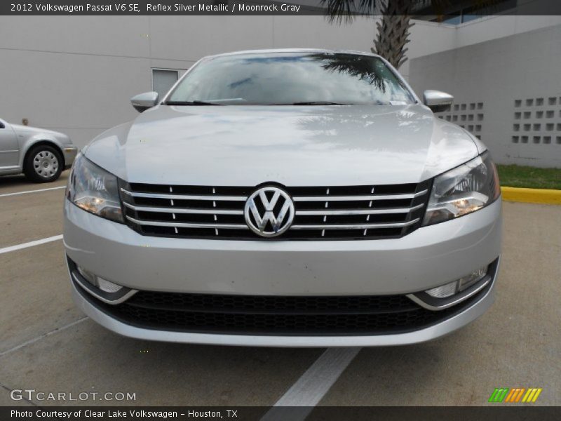 Reflex Silver Metallic / Moonrock Gray 2012 Volkswagen Passat V6 SE