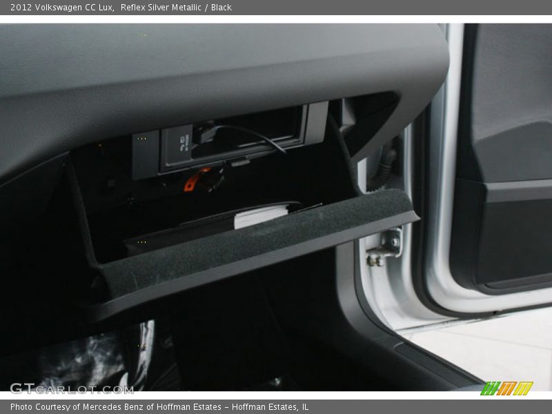 Reflex Silver Metallic / Black 2012 Volkswagen CC Lux