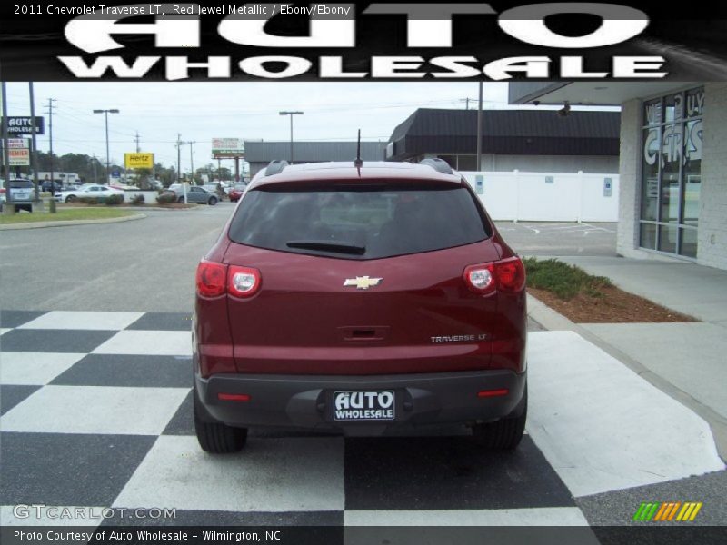 Red Jewel Metallic / Ebony/Ebony 2011 Chevrolet Traverse LT