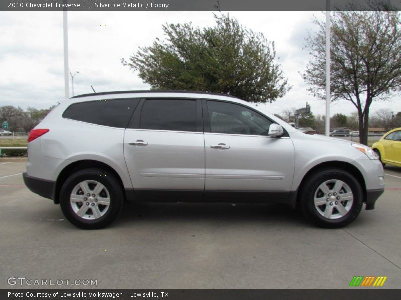 Silver Ice Metallic / Ebony 2010 Chevrolet Traverse LT