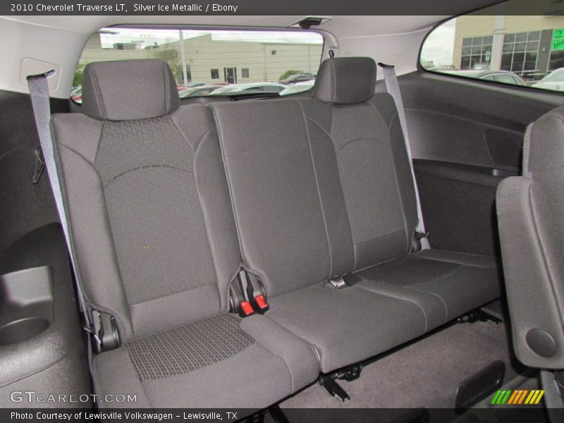 Silver Ice Metallic / Ebony 2010 Chevrolet Traverse LT