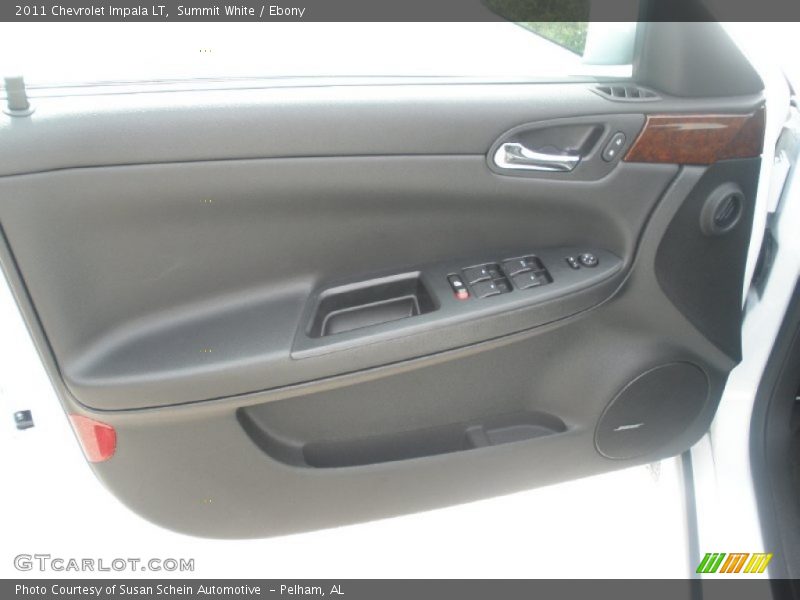 Summit White / Ebony 2011 Chevrolet Impala LT