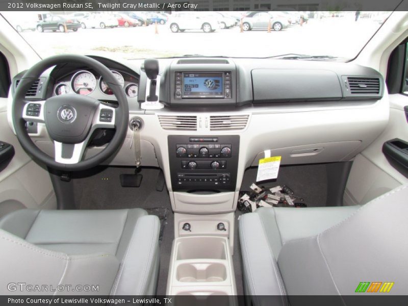 Twilight Gray Metallic / Aero Gray 2012 Volkswagen Routan SE