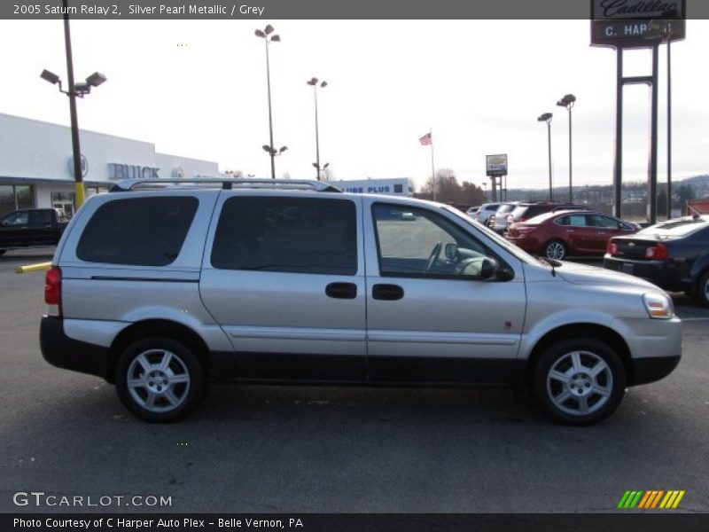 Silver Pearl Metallic / Grey 2005 Saturn Relay 2