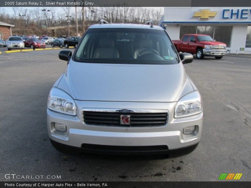 Silver Pearl Metallic / Grey 2005 Saturn Relay 2