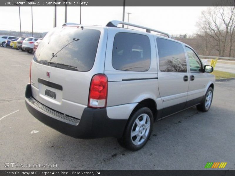 Silver Pearl Metallic / Grey 2005 Saturn Relay 2