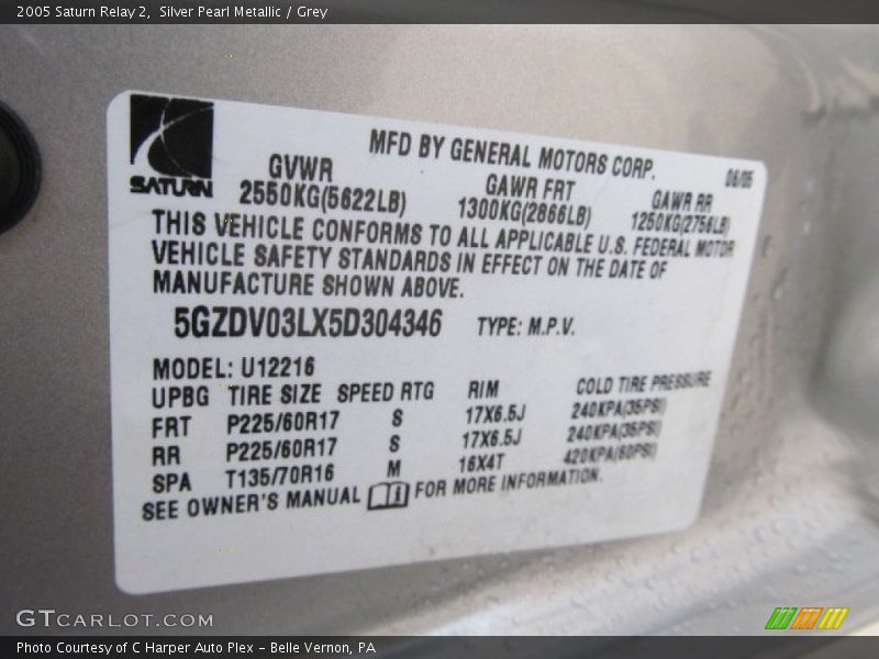 Silver Pearl Metallic / Grey 2005 Saturn Relay 2