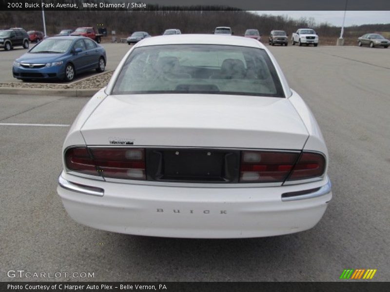 White Diamond / Shale 2002 Buick Park Avenue