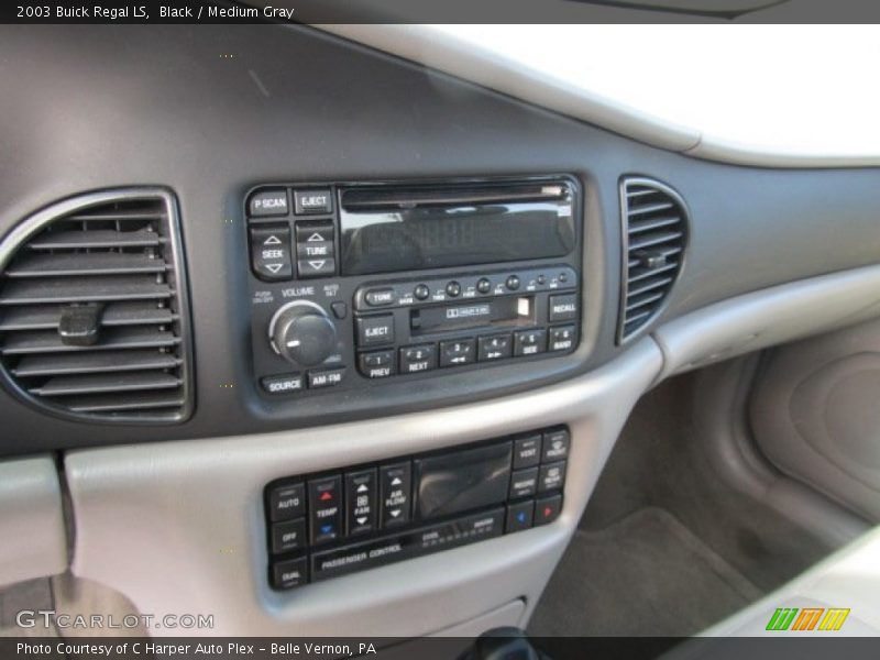 Black / Medium Gray 2003 Buick Regal LS