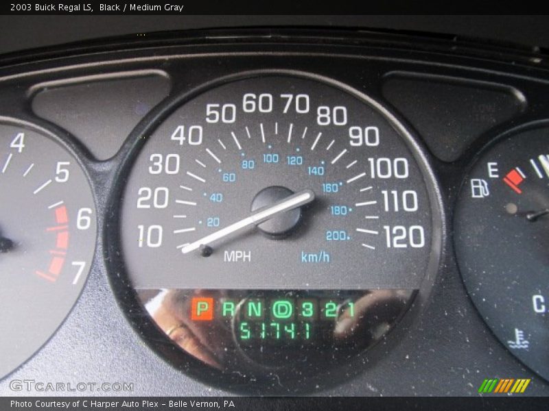 Black / Medium Gray 2003 Buick Regal LS