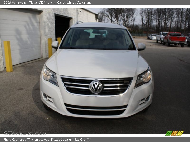 Candy White / Sandstone 2009 Volkswagen Tiguan SE 4Motion