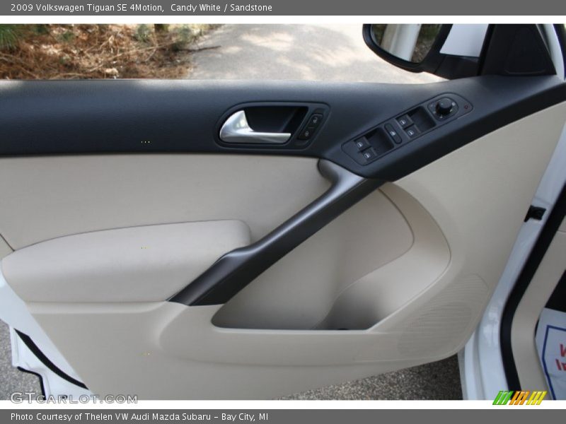 Candy White / Sandstone 2009 Volkswagen Tiguan SE 4Motion