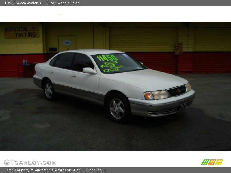 Super White / Beige 1998 Toyota Avalon XL