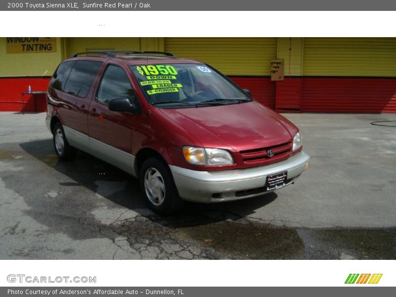 Sunfire Red Pearl / Oak 2000 Toyota Sienna XLE