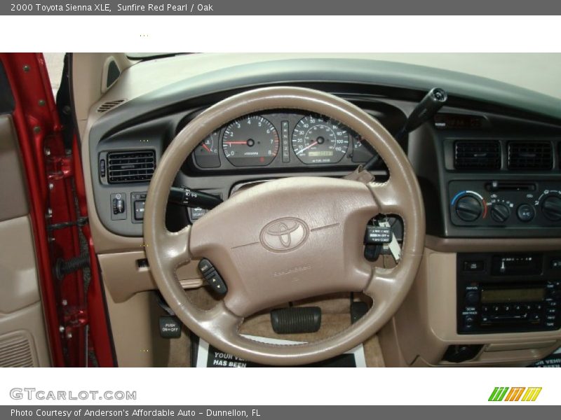 Sunfire Red Pearl / Oak 2000 Toyota Sienna XLE