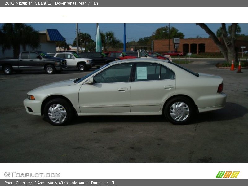Dover White Pearl / Tan 2002 Mitsubishi Galant ES