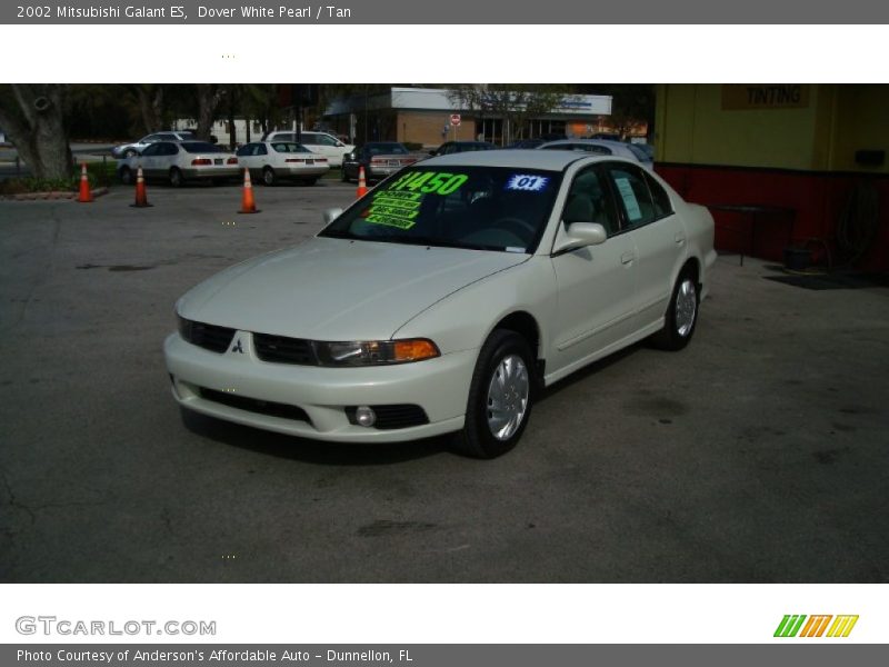 Dover White Pearl / Tan 2002 Mitsubishi Galant ES