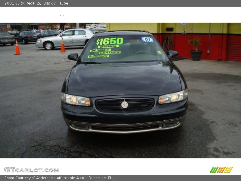 Black / Taupe 2001 Buick Regal LS