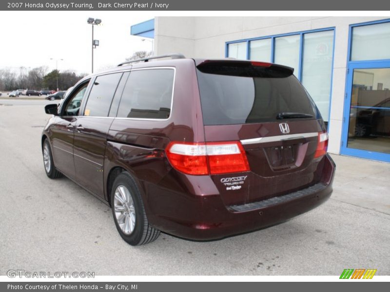 Dark Cherry Pearl / Ivory 2007 Honda Odyssey Touring