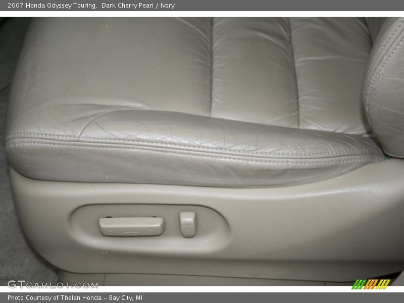 Dark Cherry Pearl / Ivory 2007 Honda Odyssey Touring