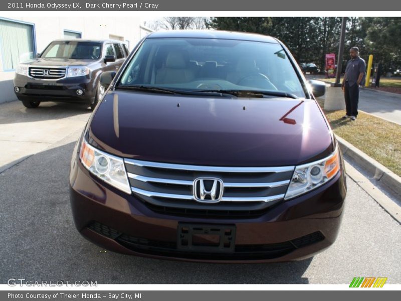 Dark Cherry Pearl / Gray 2011 Honda Odyssey LX