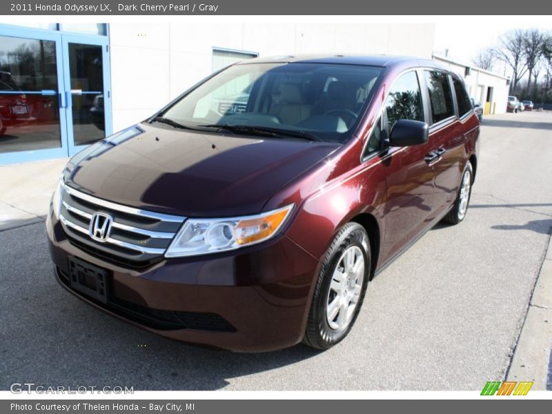 Front 3/4 View of 2011 Odyssey LX