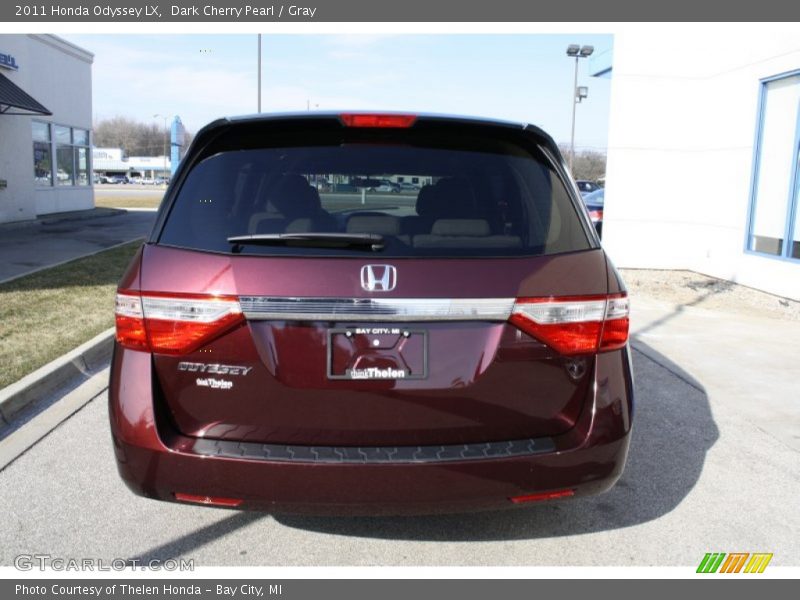Dark Cherry Pearl / Gray 2011 Honda Odyssey LX