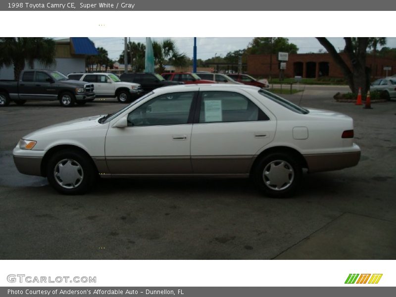 Super White / Gray 1998 Toyota Camry CE