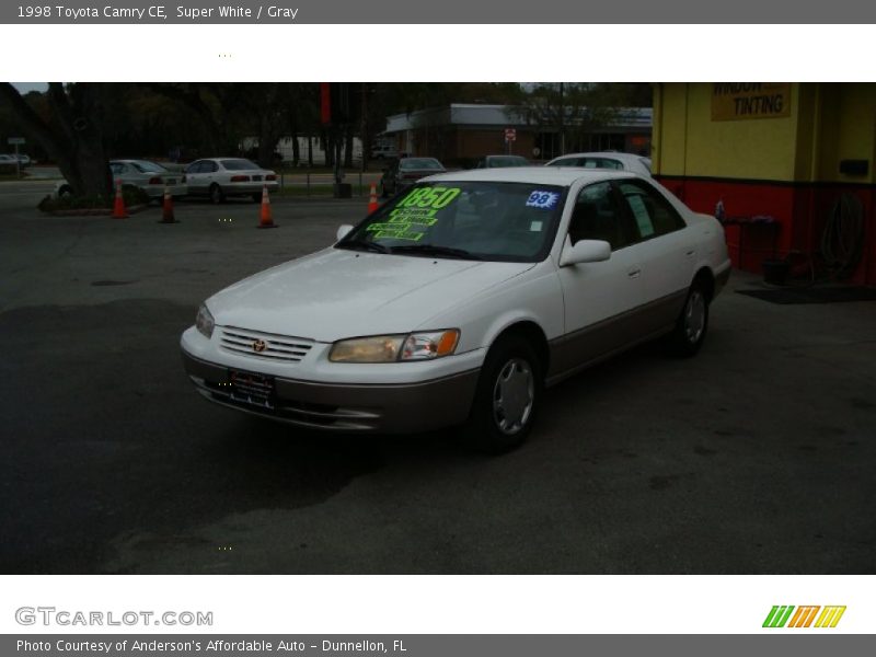Super White / Gray 1998 Toyota Camry CE