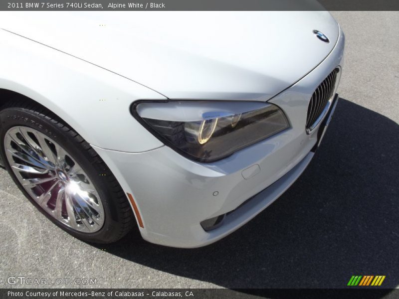 Alpine White / Black 2011 BMW 7 Series 740Li Sedan